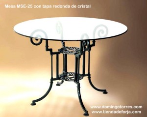 MSE-25 Mesa redonda de aluminio y tapa de cristal teide