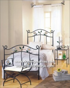 C-45 Cabecero y cama forja con cristal