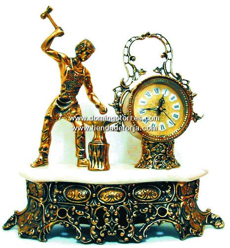 CBL-7 Reloj bronce herrero