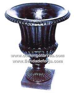 Jardinera de hierro fundido para parques, patios y jardines JA-1