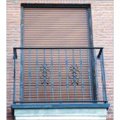 4102 Balcón con 2 adornos sencillos centrales